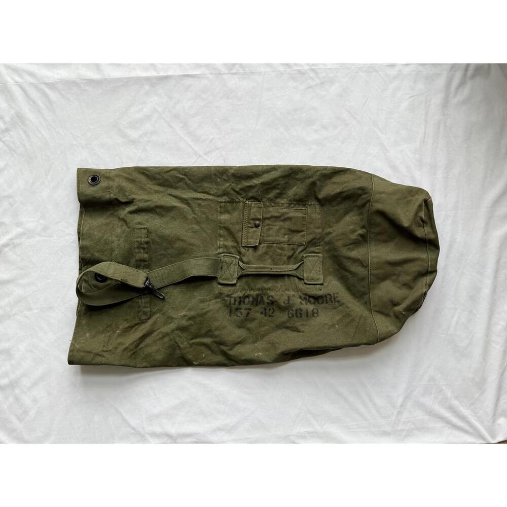 Vintage Military Surplus Olive Green Canvas Duffle Bag Sea Bag